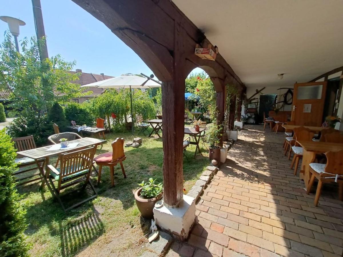 Fischerhaus Galenbeck Bed & Breakfast Exterior foto